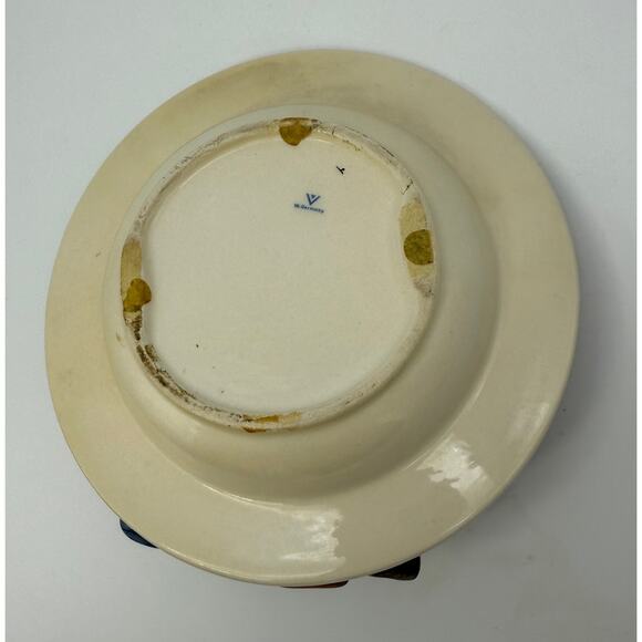 Vtg Goebel Hummel "Boy With Bird" W Germany Porcelain Hand painted Ashtray Decor - Picture 5 of 7